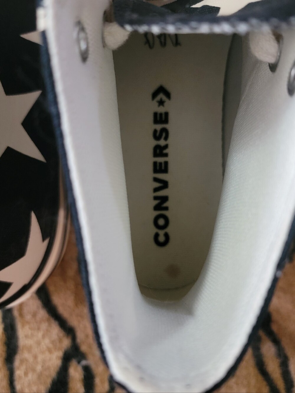 Converse Women’s Black and White Star High-Top Platform Sneakers sz 8.5 - Picture 5 of 8